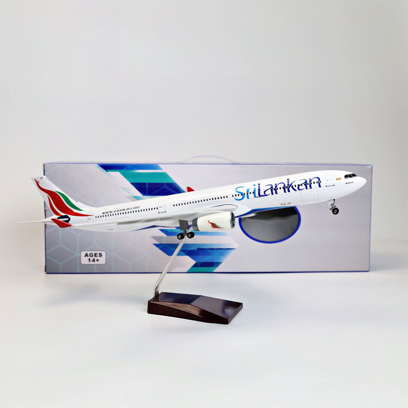 47cm Sri Lanka A330 Die-cast R - огляд і ціна Model Kit Led