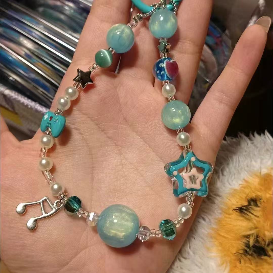 Hatsune Miku Phone Charm Cute  - огляд і ціна Model Kit Mobil