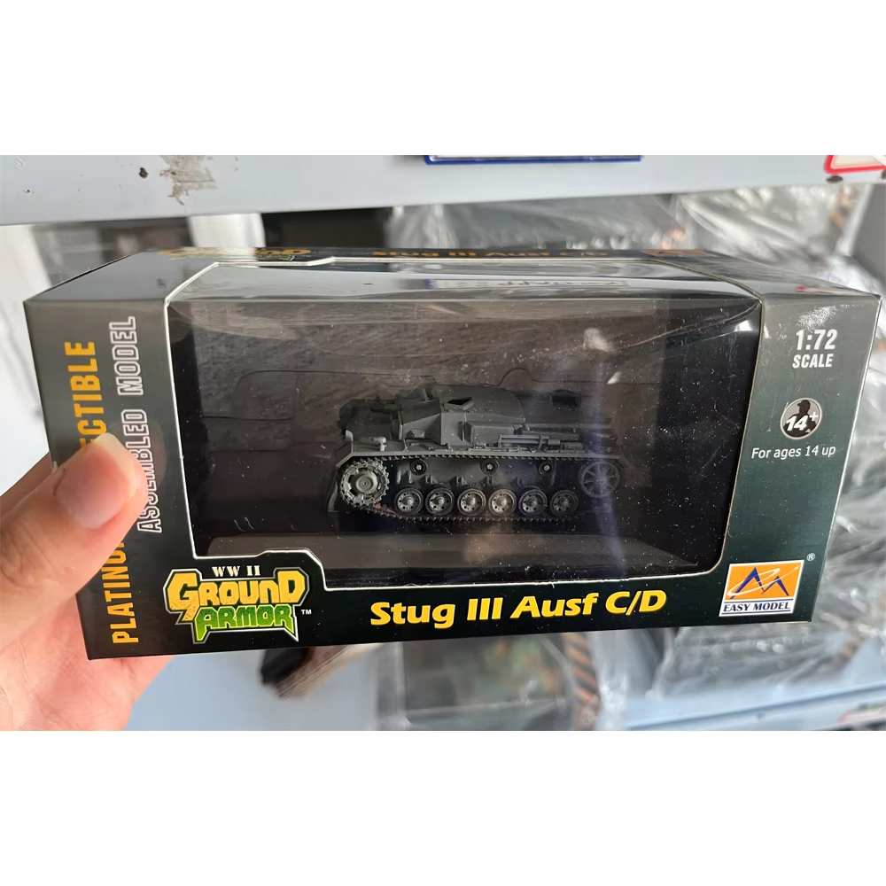 Easymodel 36139 1/72 Scale Stu - огляд і ціна Model Kit Tank