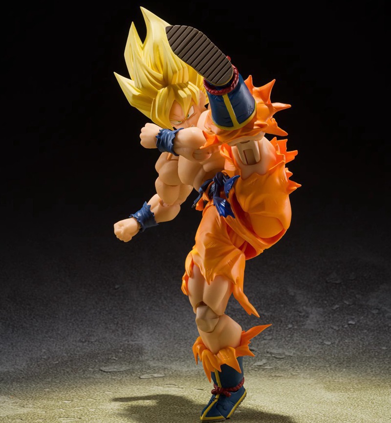 Dragon Ball Z Son Goku SSJ Bat - огляд і ціна Model Kit Zoid