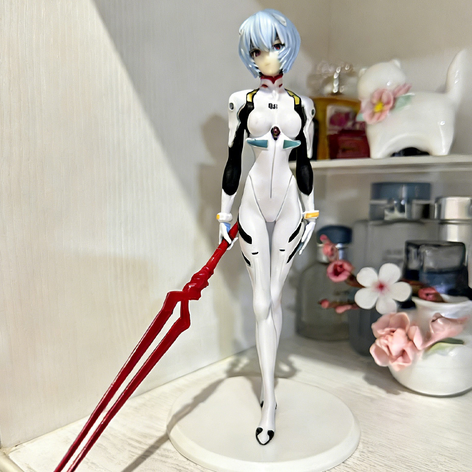 23cm Rei Ayanami  Action Figur - огляд і ціна Model Kit Evangelion Bandai